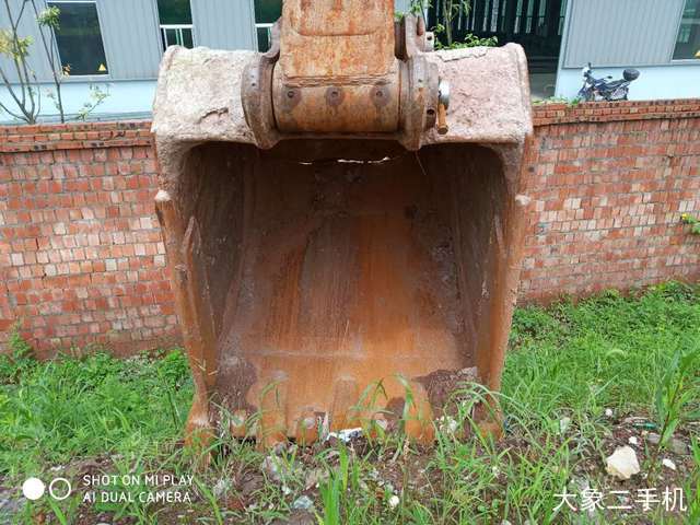 三一重工 SY235C 挖掘机