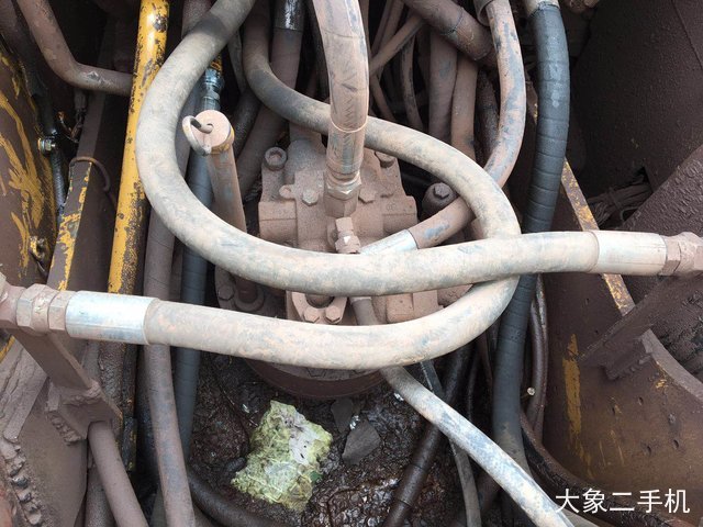 卡特彼勒 320D 挖掘机