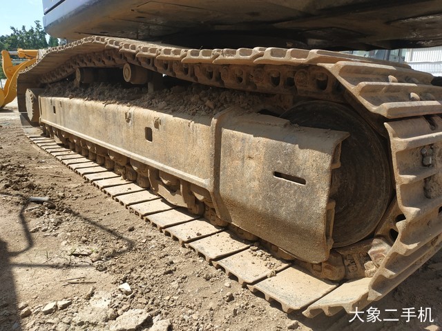 神钢 SK260LC-8 挖掘机