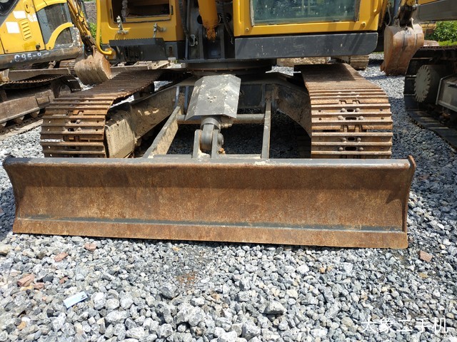 徐工 XE80A 挖掘机