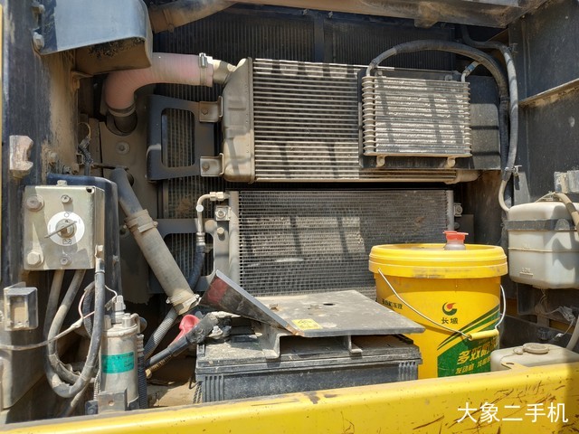 住友 SH240-5 挖掘机