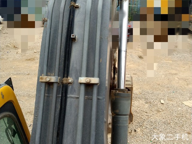 沃尔沃 EC210BLC 挖掘机