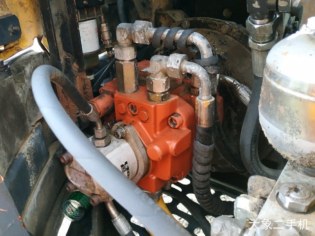 柳工 CLG908D 挖掘机