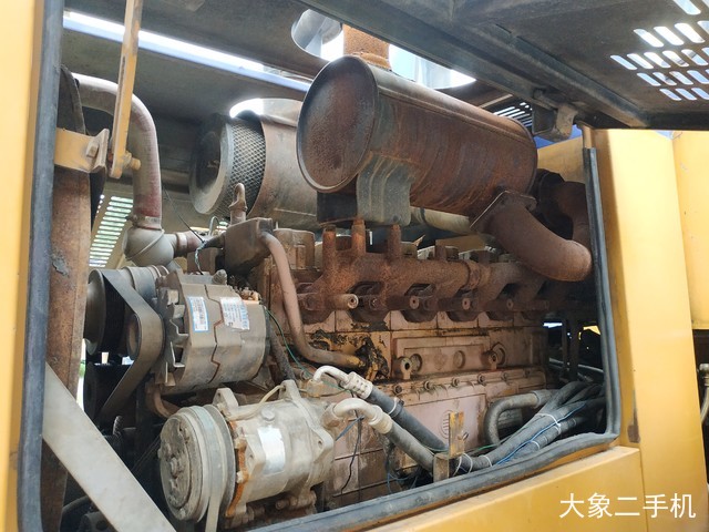 龙工 LG850 装载机