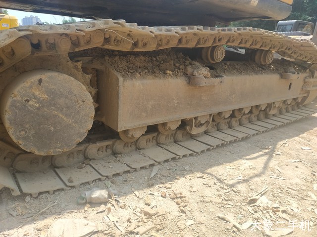 三一重工 SY235C 挖掘机