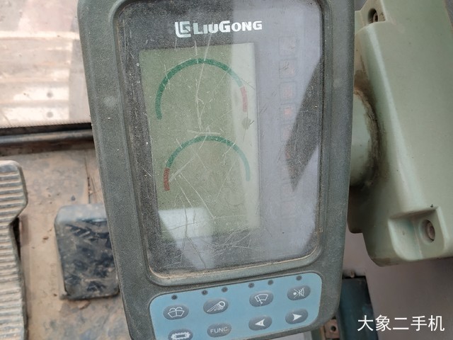 柳工 CLG908D 挖掘机
