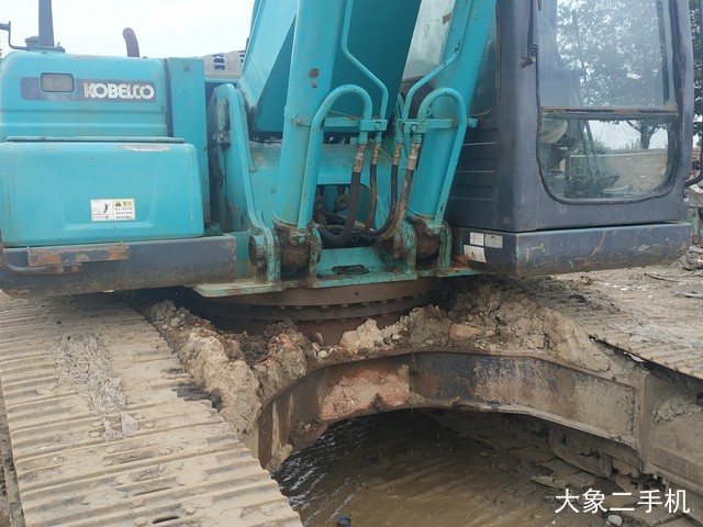 神钢 SK250LC-8 挖掘机