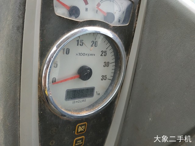 现代 R60-7 挖掘机