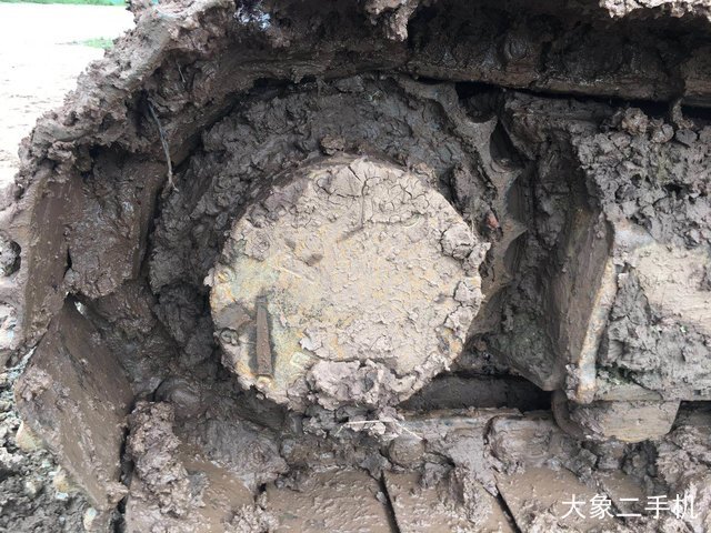 徐工 XE150D 挖掘机