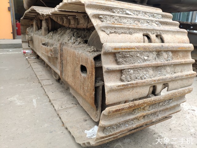 三一重工 SY135C-8 挖掘机