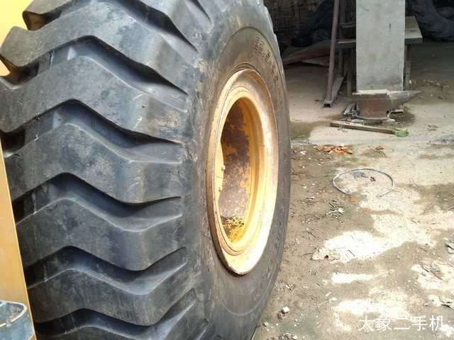 龙工 LG855B 装载机