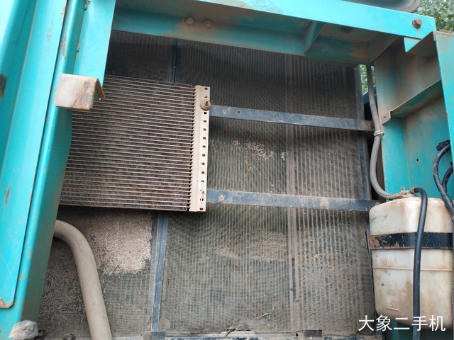 神钢 SK330-8 挖掘机