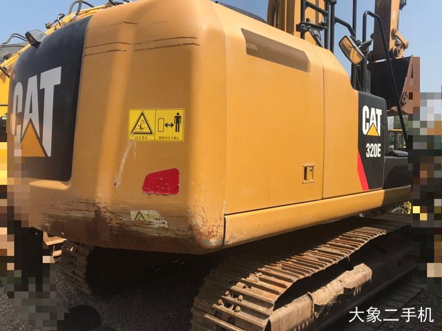卡特彼勒 320EL 挖掘机