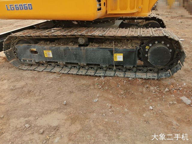 龙工 LG6060 挖掘机