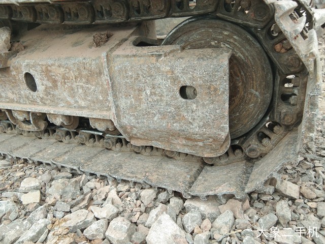 小松 PC240LC-8M0 挖掘机