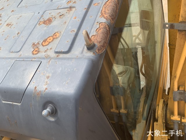 龙工 LG6225 挖掘机