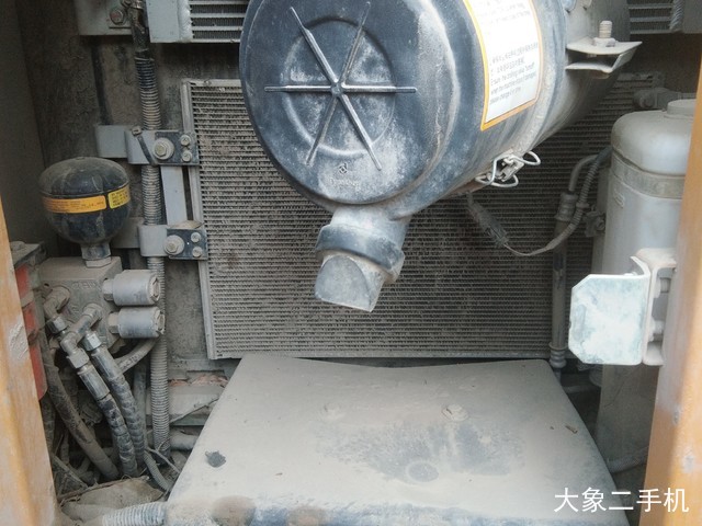 三一重工 SY75C 挖掘机