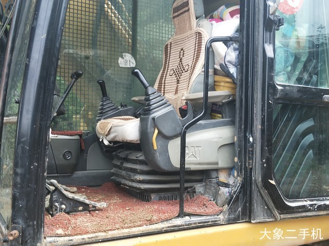 卡特彼勒 329DL 挖掘机