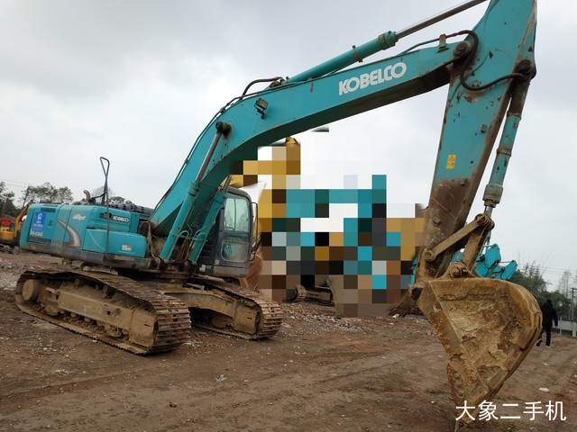 神钢 SK250-8 挖掘机