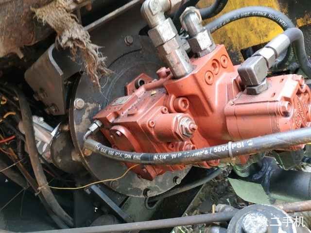 山重建机 JCM908C 挖掘机