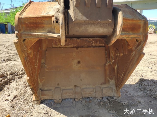 沃尔沃 EC480DL 挖掘机