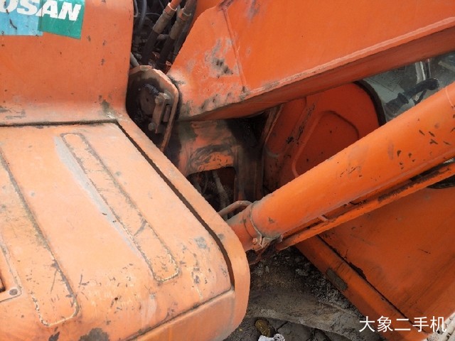 斗山 DH150W-7 挖掘机