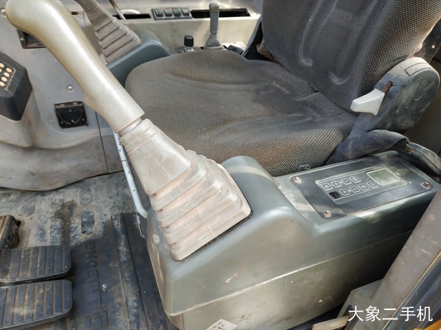 柳工 CLG906D 挖掘机