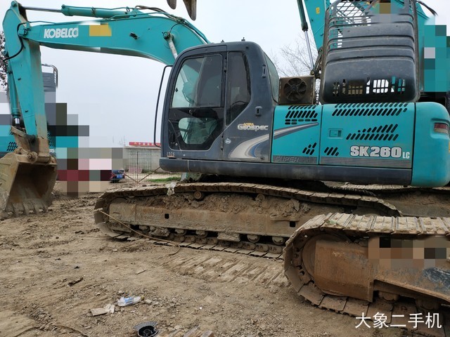 神钢 SK260LC-8 挖掘机