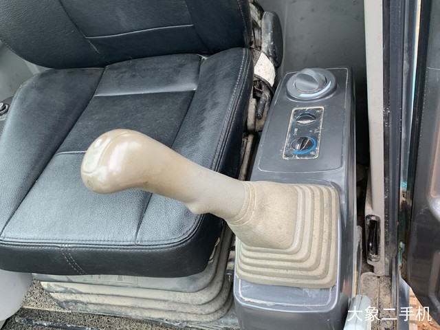 山河智能 SWE80E 挖掘机