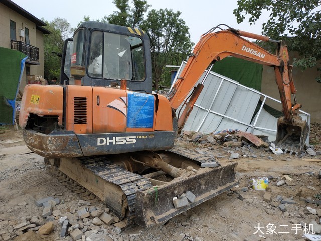 斗山 DH55-V 挖掘机