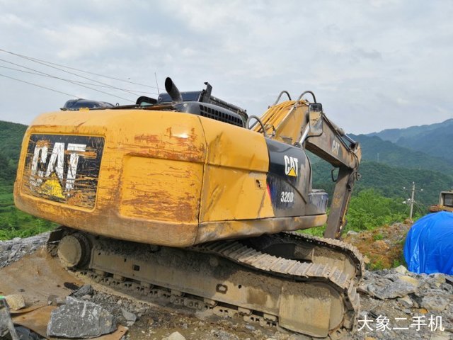 卡特彼勒 320DL液压 挖掘机
