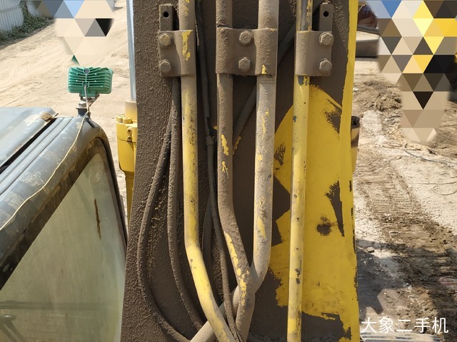 住友 SH240-5 挖掘机