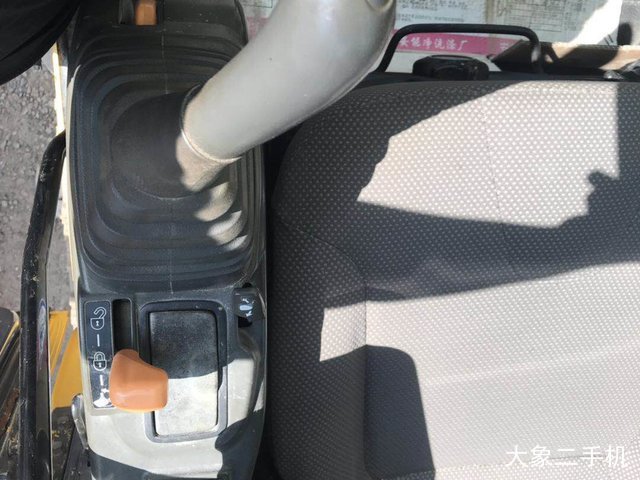 住友 SH200-5 挖掘机