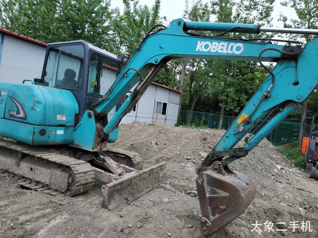 神钢 SK60-8 挖掘机