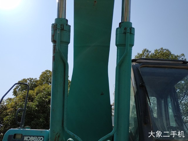 神钢 SK350LC-8 挖掘机