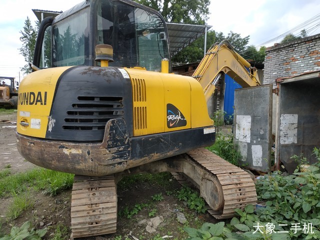 现代 R60-7 挖掘机