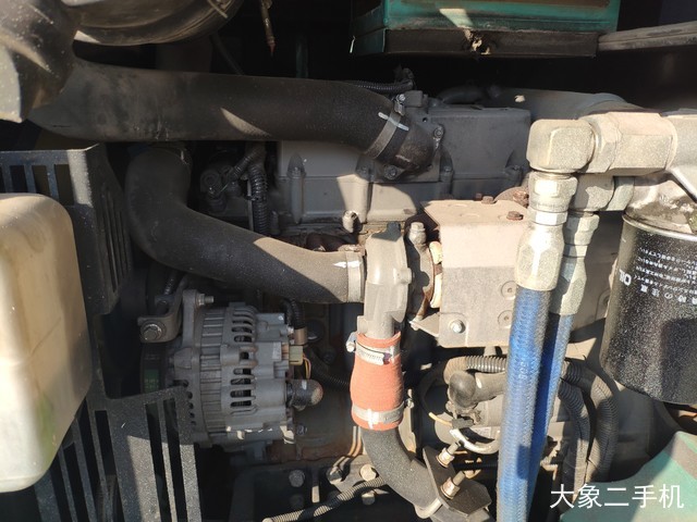 神钢 SK70SR-2 挖掘机