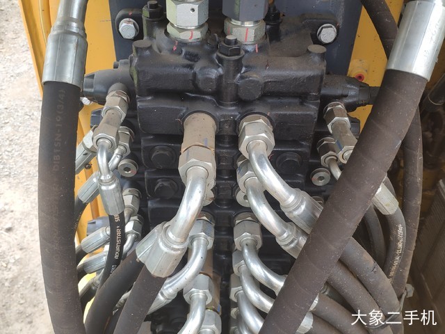 徐工 XE60D 挖掘机