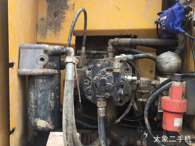 徐工 XE135B 挖掘机