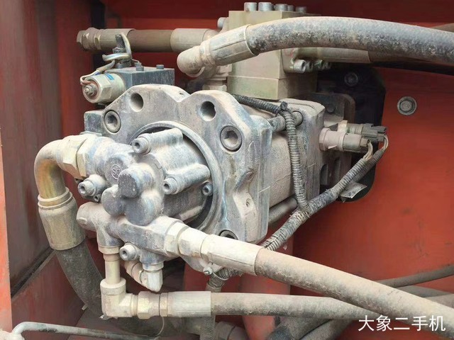 斗山 DH220LC-7 挖掘机