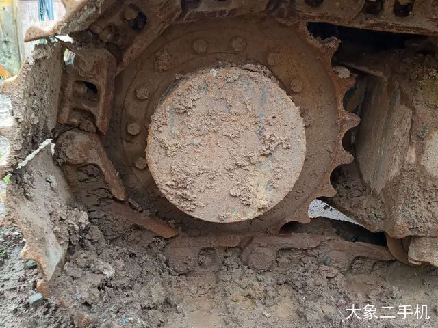 徐工 XE150D 挖掘机