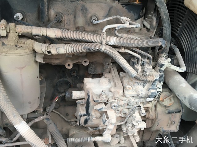 山东临工 LG665 挖掘机