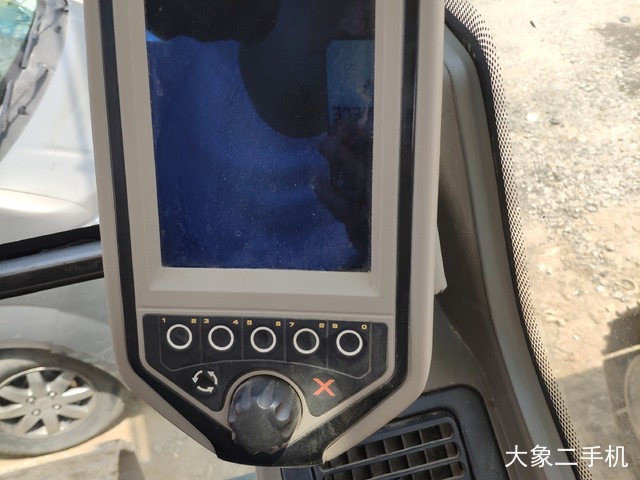 龙工 LG6150 挖掘机