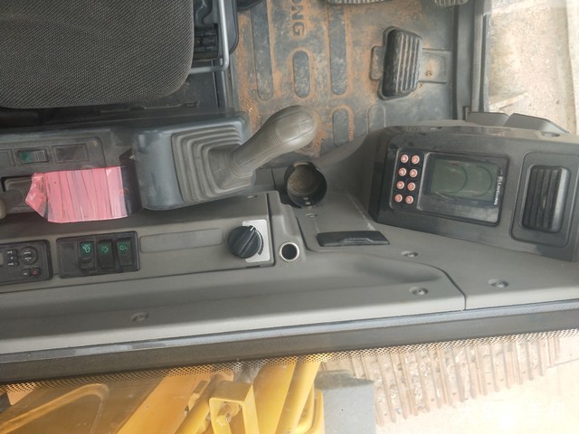 柳工 CLG908D 挖掘机