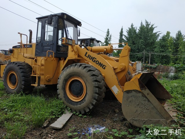 柳工 CLG855N 装载机