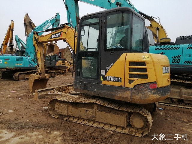 三一重工 SY55C 挖掘机