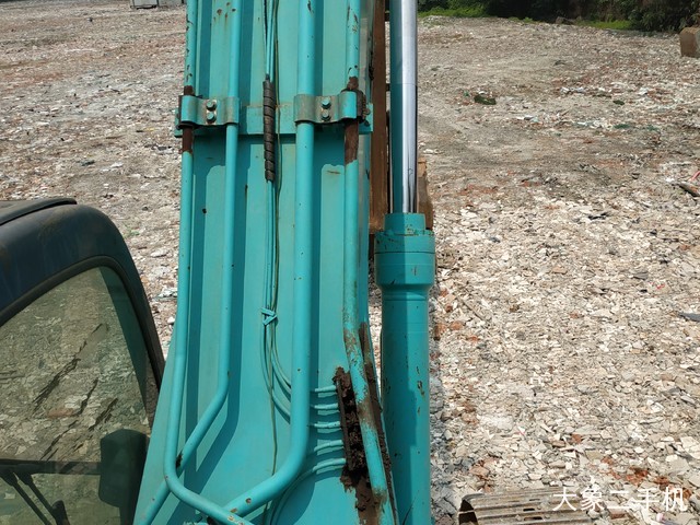 神钢 SK260LC-8 挖掘机