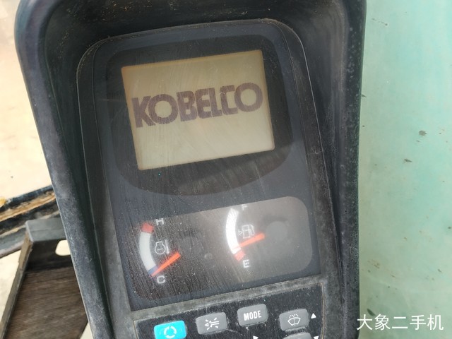 神钢 SK250-8 挖掘机