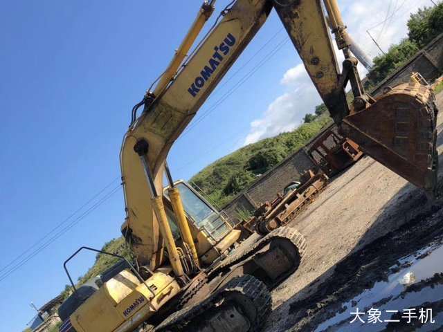 小松 PC270-7 挖掘机