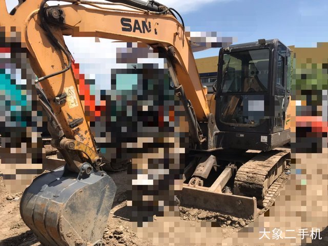 三一重工 SY55C 挖掘机